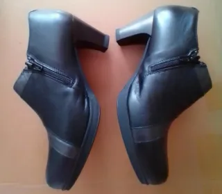 Botines tacón negros Made in Spain T.36