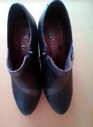 Botines tacón negros Made in Spain T.36