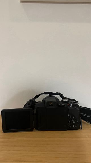 Cámara Nikon Coolpix P600 Negra