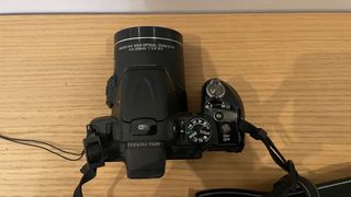 Cámara Nikon Coolpix P600 Negra