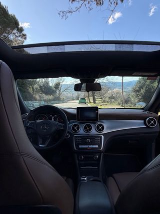 Mercedes-Benz 220 2017