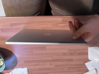 iPad 9ª Gen + Funda Teclado Apple