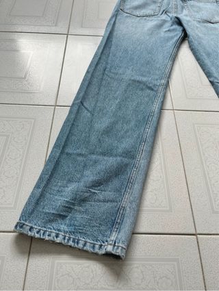 Calça de ganga azul perna larga