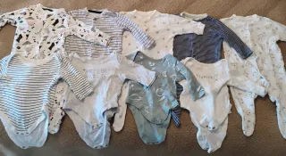 Lote Ropa Bebé 0-3 Meses: 4 Bodis y 5 Pijamas