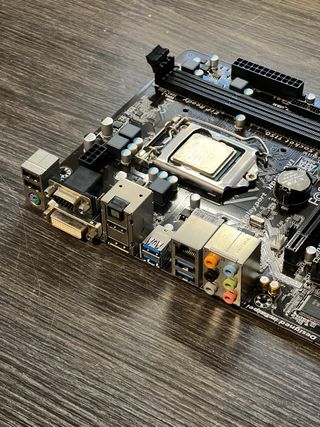 Pack: Gigabyte GA-H81M-HD3 + Intel Core i5-4460