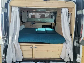 Opel Vivaro CAMPERIZADA ETIQUETA B