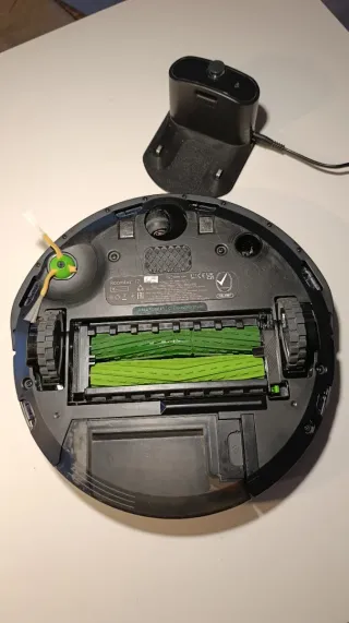 Robot aspirador Roomba i7158 con wifi y mapeo