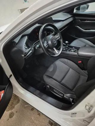 Mazda 3 2023