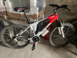 Bicicleta Monty Infantil Roja y Blanca