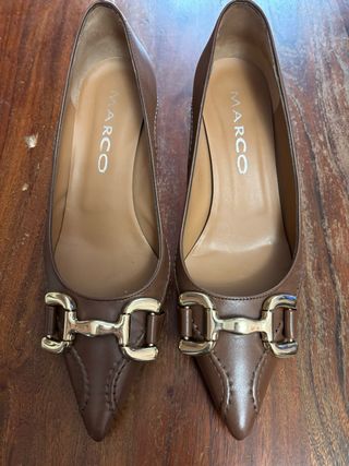 Decolletè MARCO in pelle con fibbia