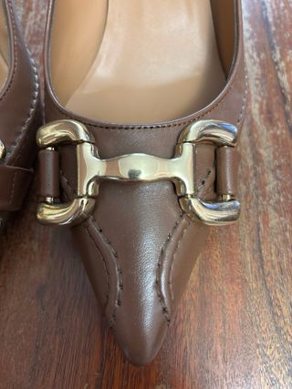 Decolletè MARCO in pelle con fibbia