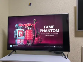 Samsung Smart TV 4K 43 (LEER)