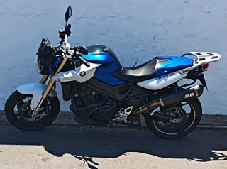 BMW F800R 2016 Azul y Blanca
