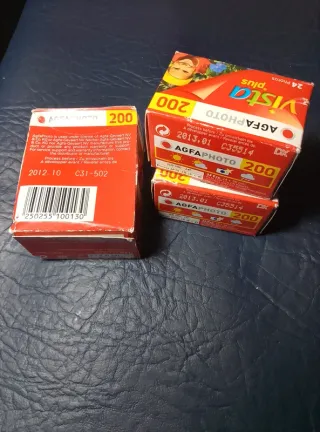 4 Agfa Vista plus 200 35mm 72+48exp