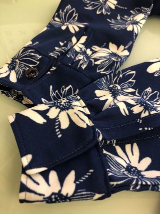 Camisa vintage, años 70, estampado floral. T. M