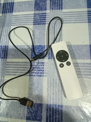 Robot aspirador para suelos