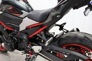 Kawasaki Z 900 Full