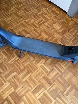 Patinete Xiaomi 4 con caragador