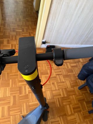 Patinete Xiaomi 4 con caragador