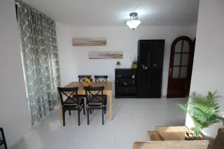 Dormitorios y salón comedor completos