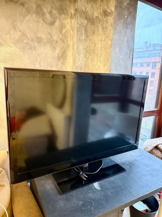 Televisor LG 42LE5500
