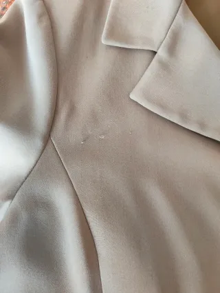 Tailleur giacca e gonna beige