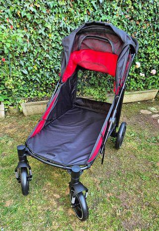 Cochecito para perros PawHut plegable rojo y negro