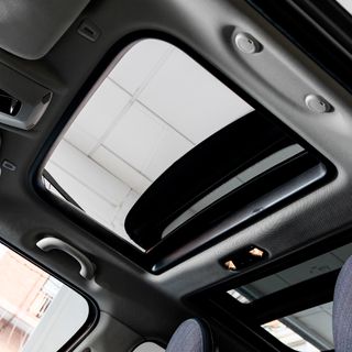 MINI Mini 2025 Cooper C, Techo solar