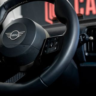 MINI Mini 2025 Cooper C, Techo solar