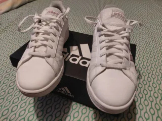 Zapatillas Adidas número 42