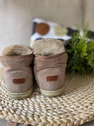 Botín marrón forrado talla 37/38