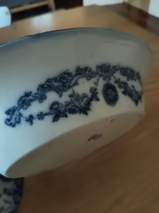 Fuente porcelana inglesa azul y blanca