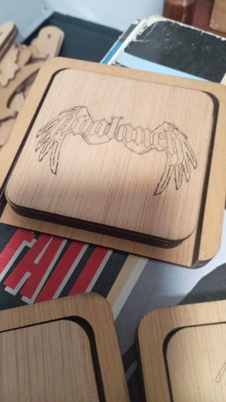 EMBLEMAS HEAVYS COM SOPORTE