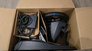 Logitech G29 Driving Force PS5/PS4/PS3/PC