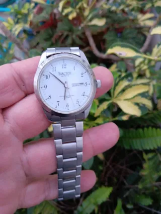 Reloj Racer Cuarzo Clásico Plata