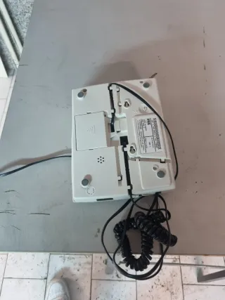 Telefono fisso vintage Telecom bianco