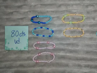 Pulseras de cuentas hechas a mano