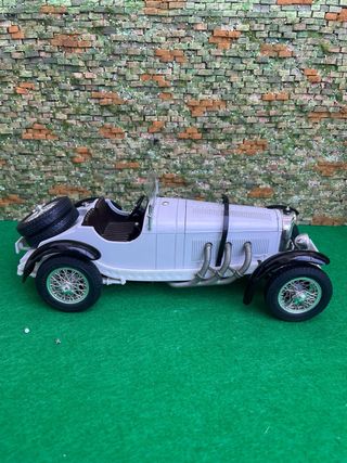 Mercedes-Benz SSK – Escala 1:18 – Bburago