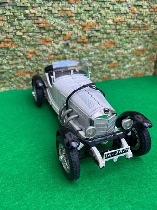 Mercedes-Benz SSK – Escala 1:18 – Bburago