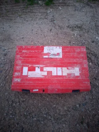 Caja Hilti TE 56