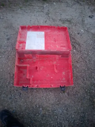 Caja Hilti TE 56
