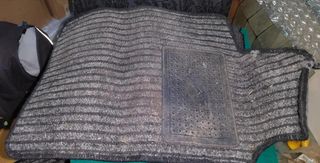 5 alfombrillas de coche.