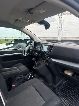 Toyota Proace 8 plazas