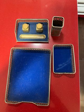 Juego de escritorio plateado