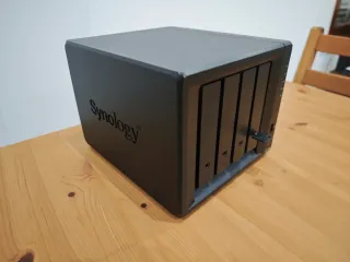 NAS Synology DS918+ 8GB RAM