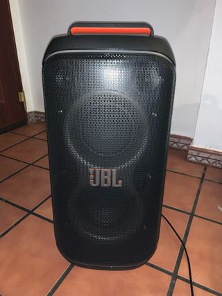 Altavoz JBL Partybox 120 + Mochila de transporte.