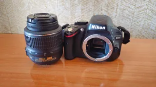 Cámara Nikon D5100 Kit 18-55 VR + Bolso