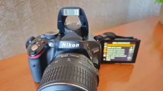 Cámara Nikon D5100 Kit 18-55 VR + Bolso