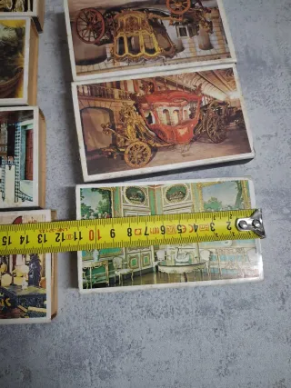 Scatole di fiammiferi antiche con carriaggi