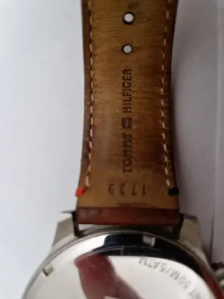 Relógio Tommy Hilfiger Azul e Castanho